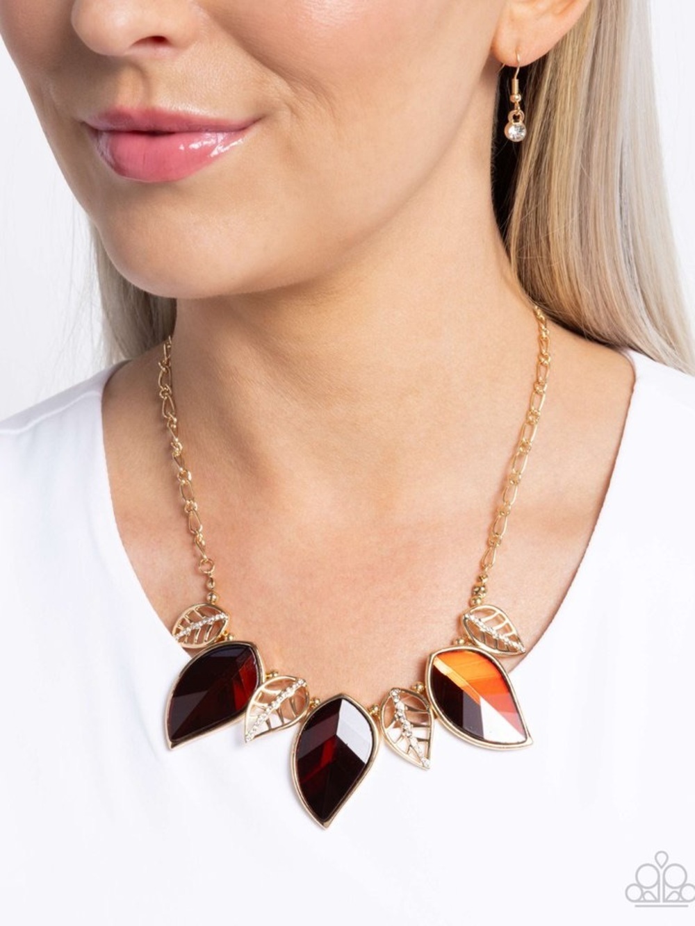 paparazzi Gold-Tone and Leaf Pendant Necklace